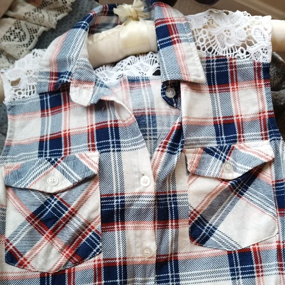 Stella Tweed Red and Blue Plaid Sleeveless Shirt with Lace - Picture 4 of 4